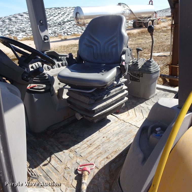 image for item GC9214 2012 Volvo BL60B  backhoe