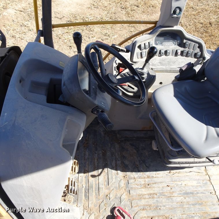 image for item GC9214 2012 Volvo BL60B  backhoe