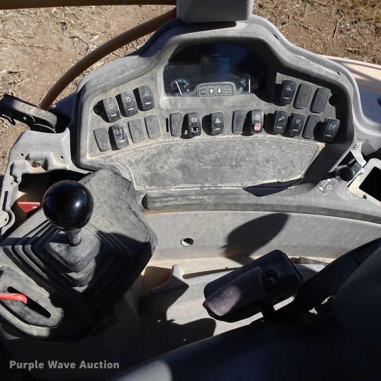 image for item GC9214 2012 Volvo BL60B  backhoe