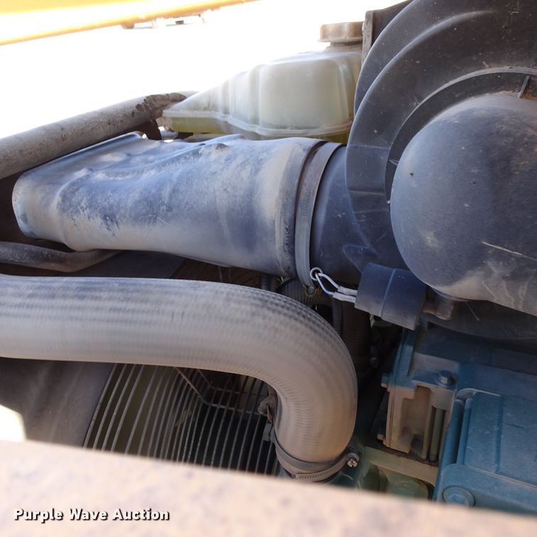 image for item GC9214 2012 Volvo BL60B  backhoe