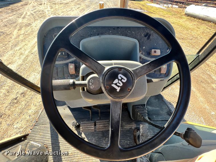 image for item ID9705 2006 Caterpillar 416D  landscape tractor