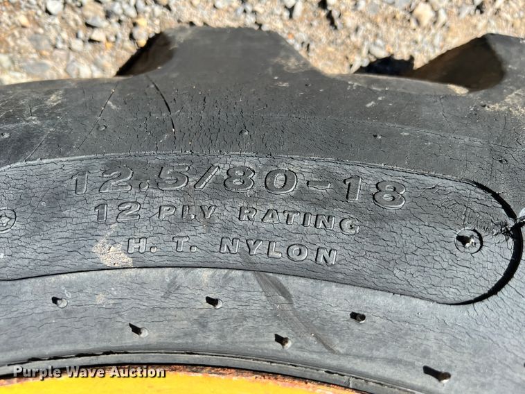 image for item ID9705 2006 Caterpillar 416D  landscape tractor