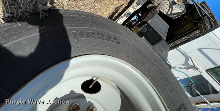 image for item IF9274 1985 Ottowa 0  yard truck