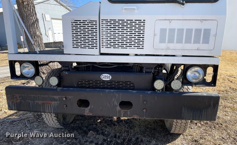 image for item IF9274 1985 Ottowa 0  yard truck