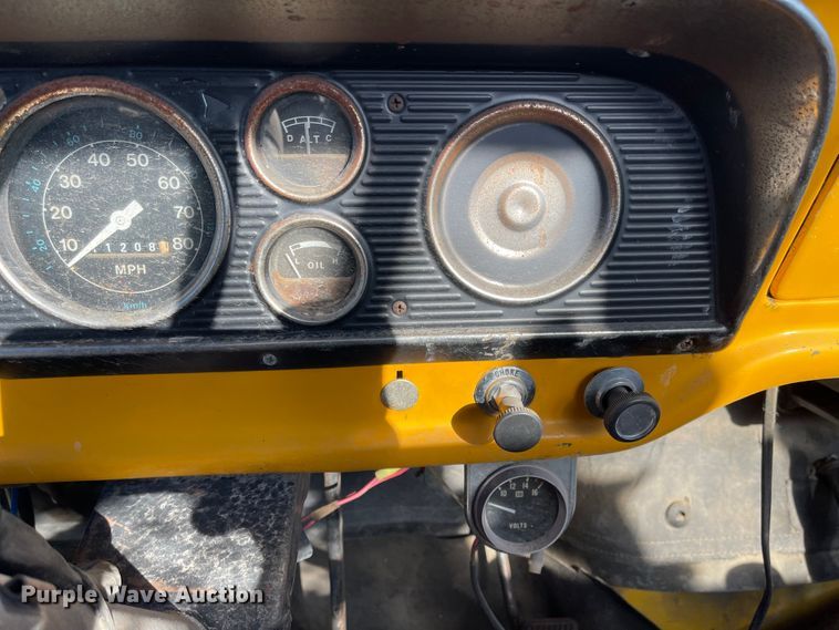 image for item IJ9578 1979 Ford F600  drilling rig truck