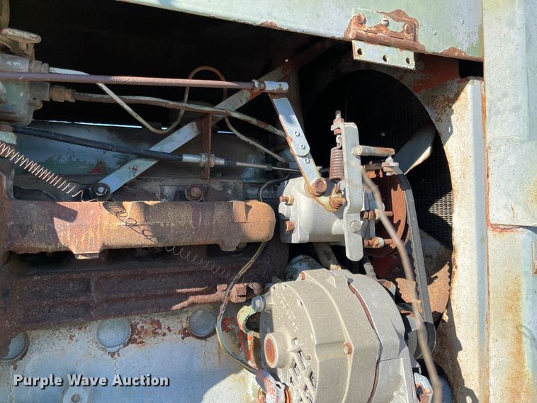 image for item IJ9578 1979 Ford F600  drilling rig truck