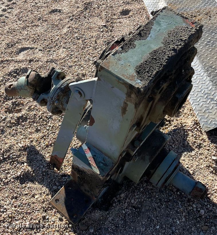 image for item IJ9578 1979 Ford F600  drilling rig truck