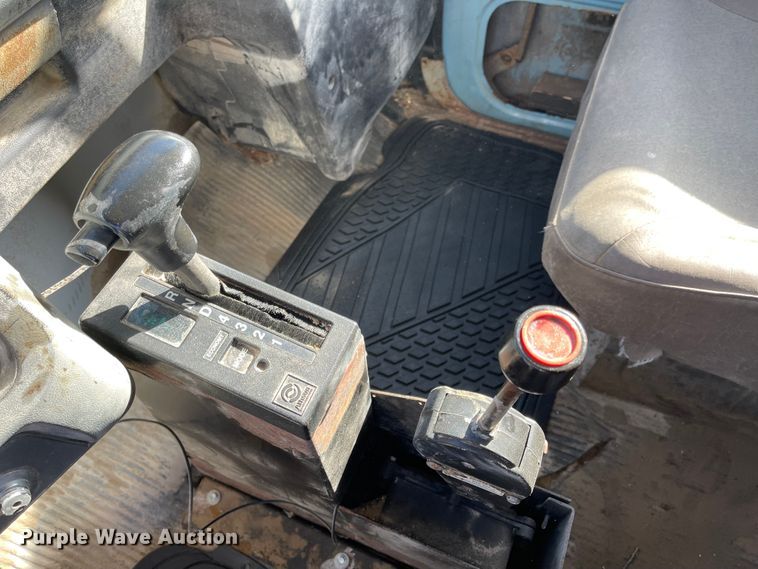 image for item IJ9660 1997 Ford LT8000  dump truck