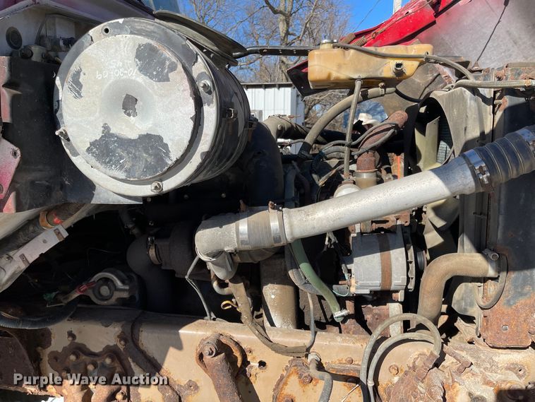 image for item IJ9660 1997 Ford LT8000  dump truck