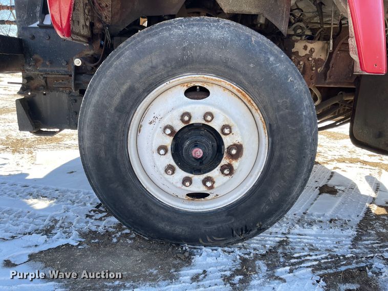 image for item IJ9660 1997 Ford LT8000  dump truck