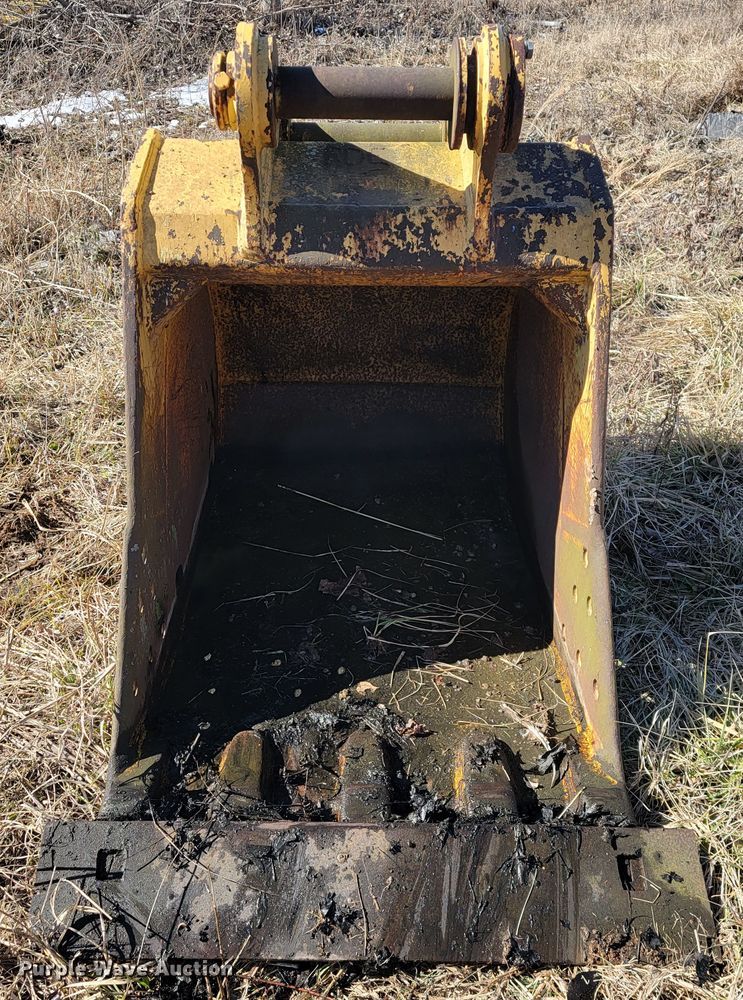 image for item IM9268 Excavator attachments