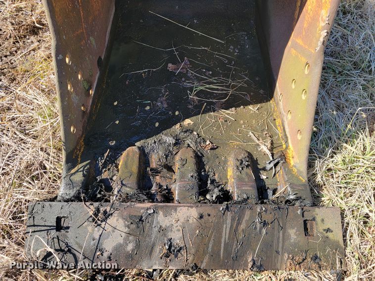 image for item IM9268 Excavator attachments