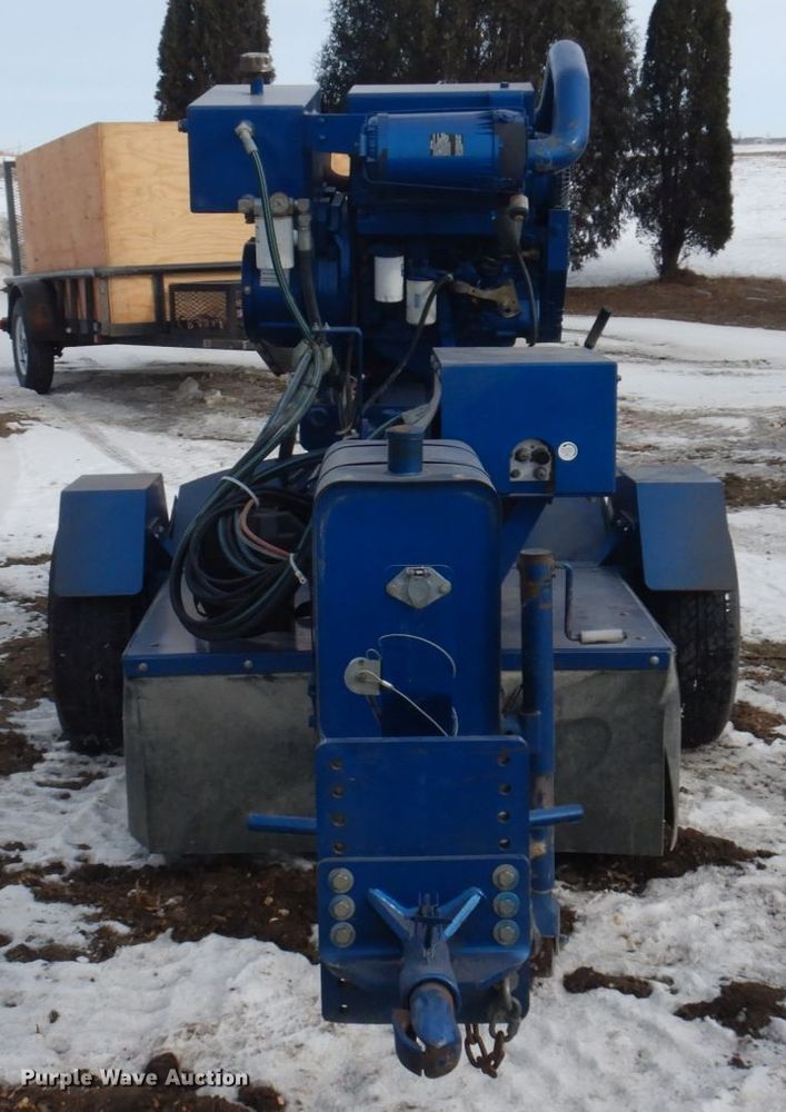 image for item IM9750 Carlton 4400D  stump grinder