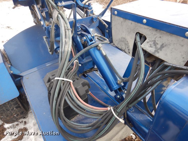 image for item IM9750 Carlton 4400D  stump grinder