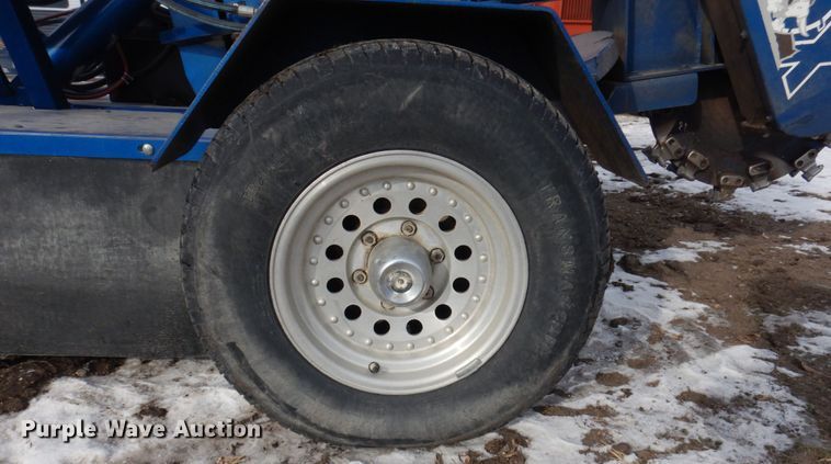 image for item IM9750 Carlton 4400D  stump grinder