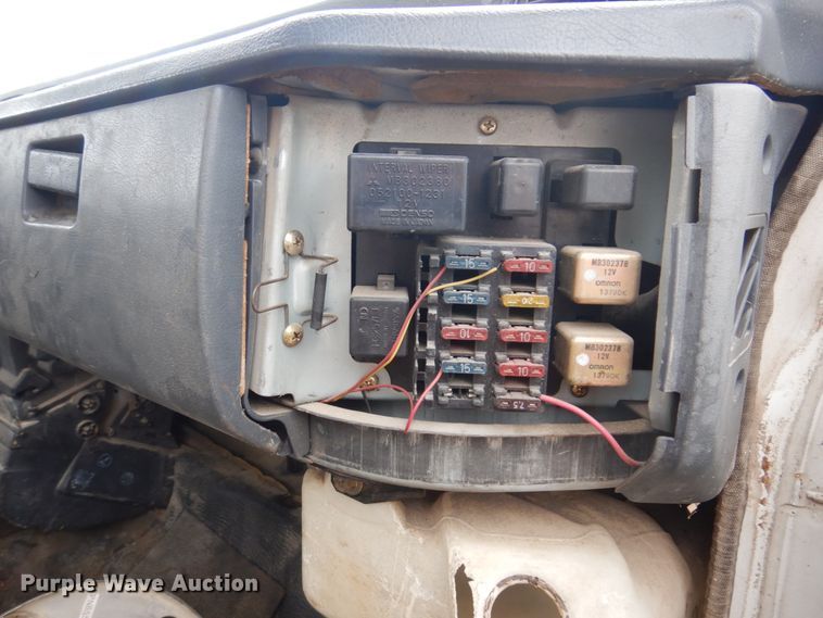 image for item IM9751 1990 Mitsubishi FUSO  dump flatbed truck