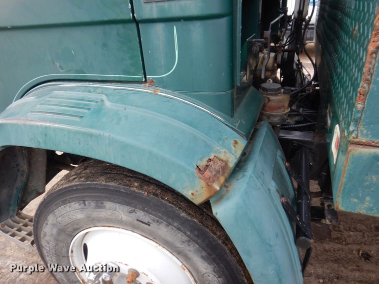 image for item IM9752 1994 Kenworth K300  dump flatbed truck