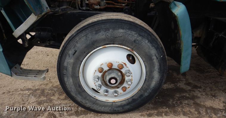 image for item IM9752 1994 Kenworth K300  dump flatbed truck