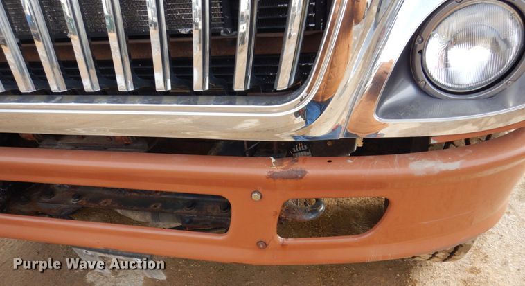 image for item IM9754 2010 International 7300  refuse truck