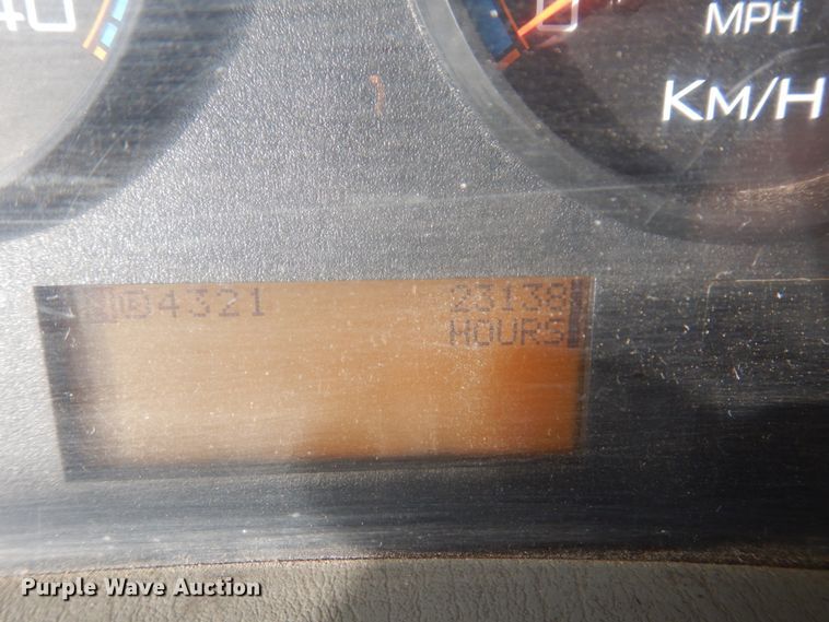 image for item IM9754 2010 International 7300  refuse truck