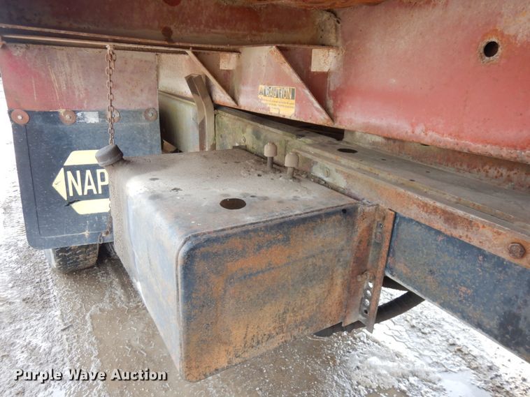 image for item IO9679 1982 Ford LT8000  dump truck