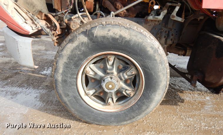 image for item IO9679 1982 Ford LT8000  dump truck