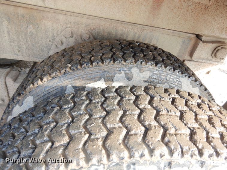 image for item IO9679 1982 Ford LT8000  dump truck