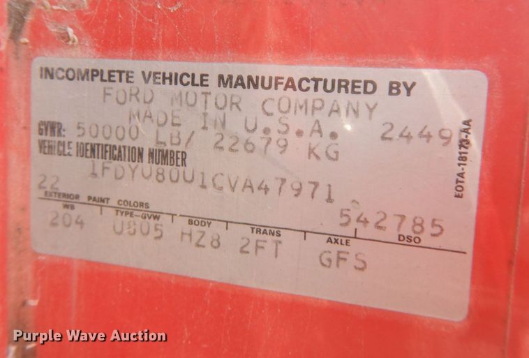 image for item IO9679 1982 Ford LT8000  dump truck