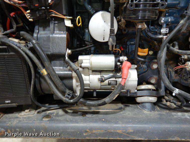 image for item IO9683 2015 Bobcat S770  skid steer loader