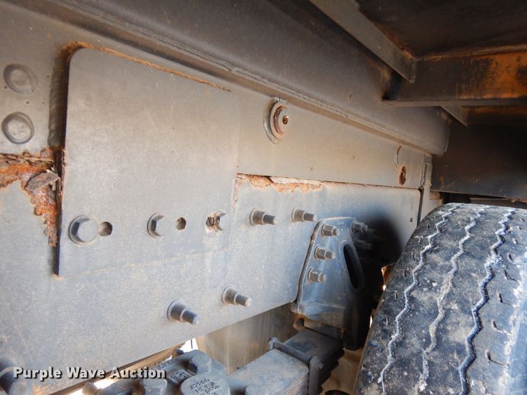 image for item IO9685 2004 International 7600  sewer jetter truck