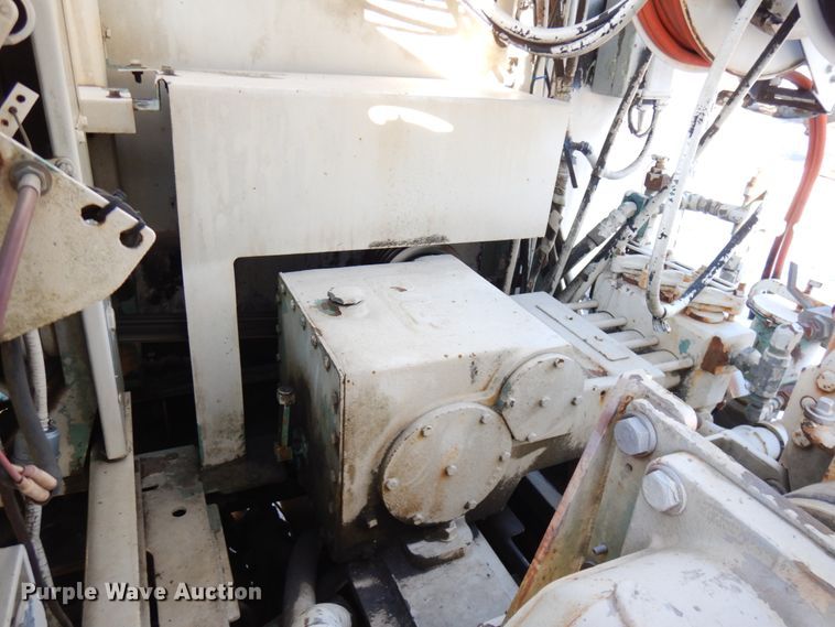 image for item IO9685 2004 International 7600  sewer jetter truck