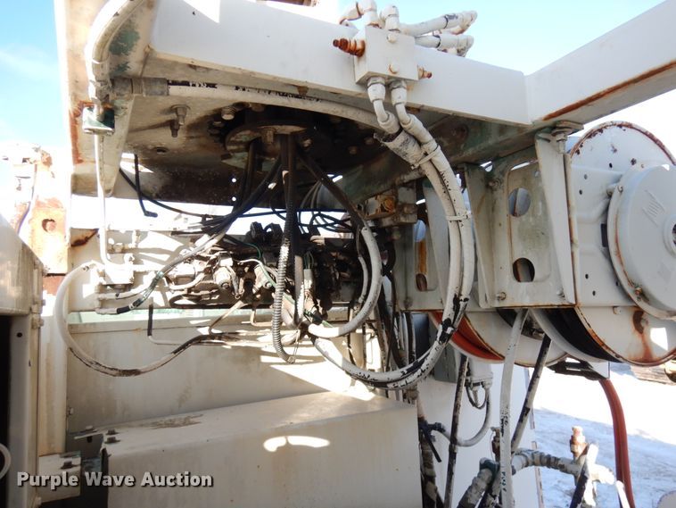 image for item IO9685 2004 International 7600  sewer jetter truck