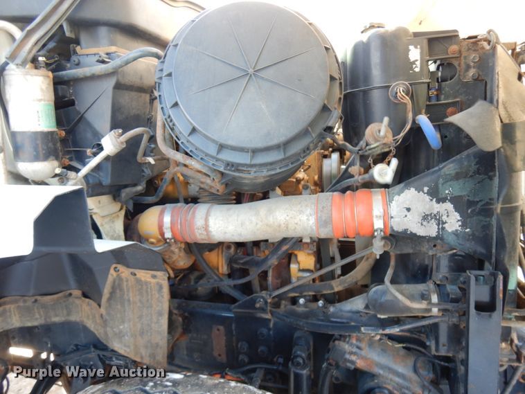 image for item IO9685 2004 International 7600  sewer jetter truck