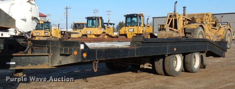 image for item IO9686 1994 Felling  equipment trailer