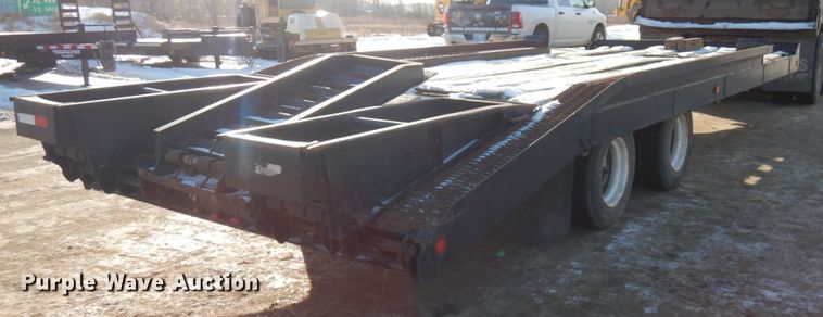 image for item IO9686 1994 Felling  equipment trailer