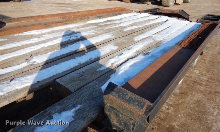 image for item IO9686 1994 Felling  equipment trailer