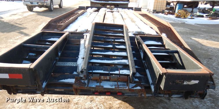 image for item IO9686 1994 Felling  equipment trailer