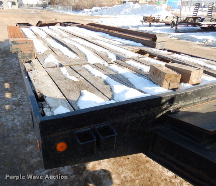 image for item IO9686 1994 Felling  equipment trailer