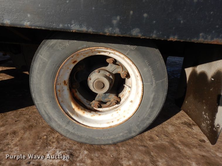 image for item IO9686 1994 Felling  equipment trailer