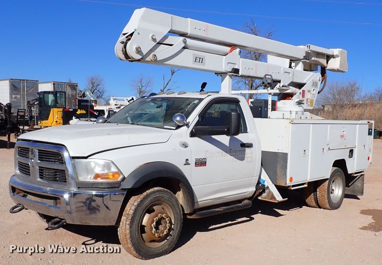 image for item IS9407 2011 Dodge Ram 5500HD  bucket truck