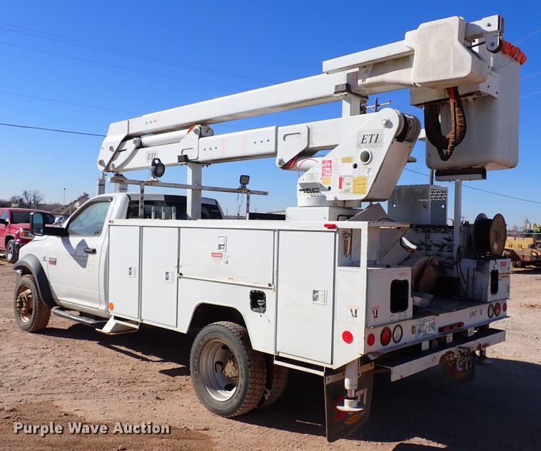image for item IS9407 2011 Dodge Ram 5500HD  bucket truck