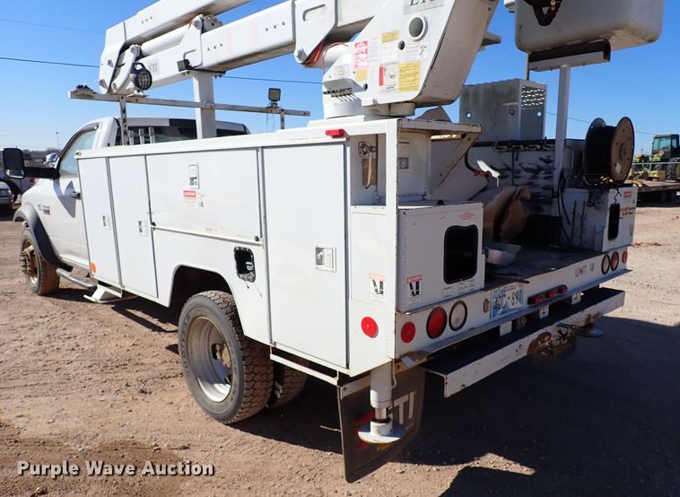image for item IS9407 2011 Dodge Ram 5500HD  bucket truck