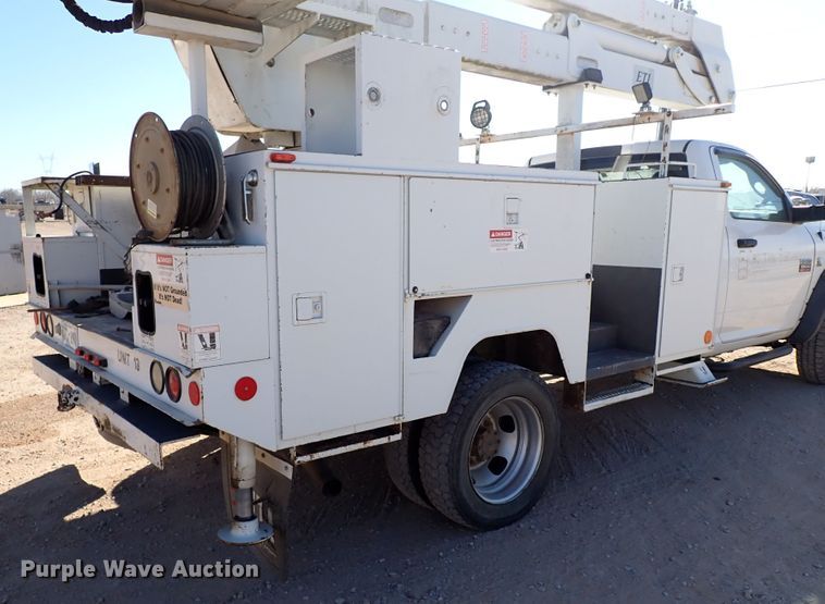 image for item IS9407 2011 Dodge Ram 5500HD  bucket truck