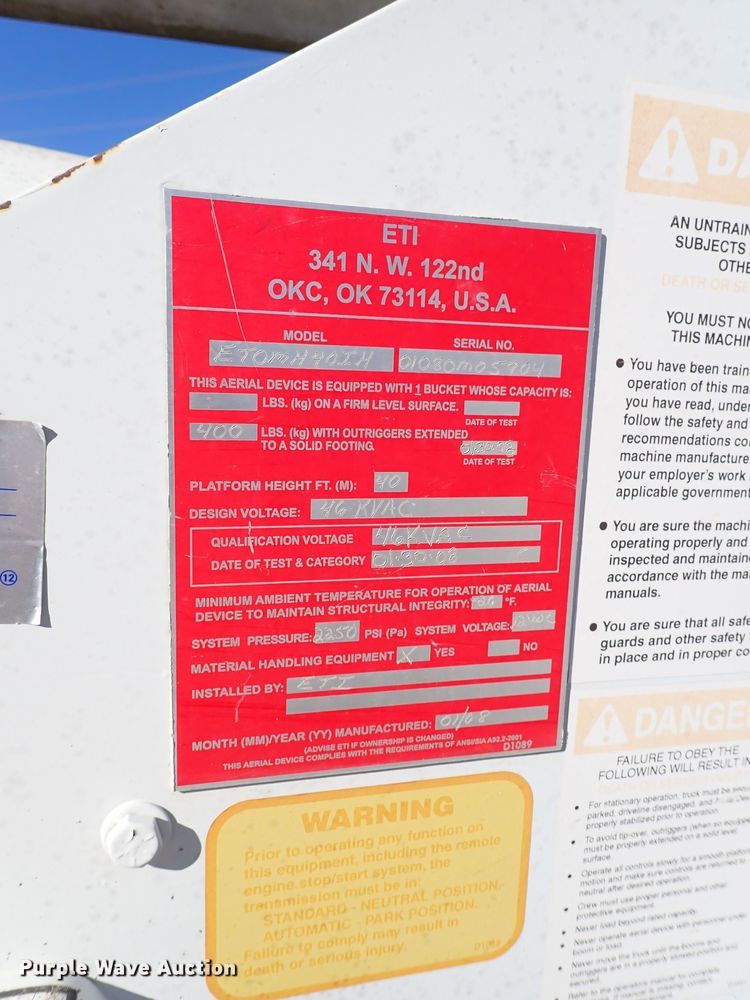 image for item IS9407 2011 Dodge Ram 5500HD  bucket truck