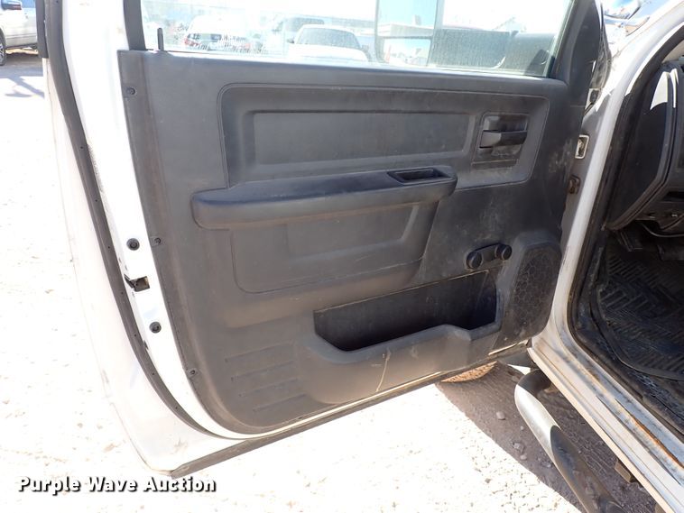 image for item IS9407 2011 Dodge Ram 5500HD  bucket truck