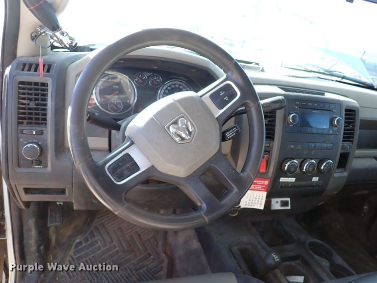 image for item IS9407 2011 Dodge Ram 5500HD  bucket truck