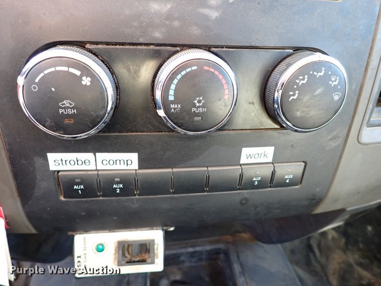 image for item IS9407 2011 Dodge Ram 5500HD  bucket truck