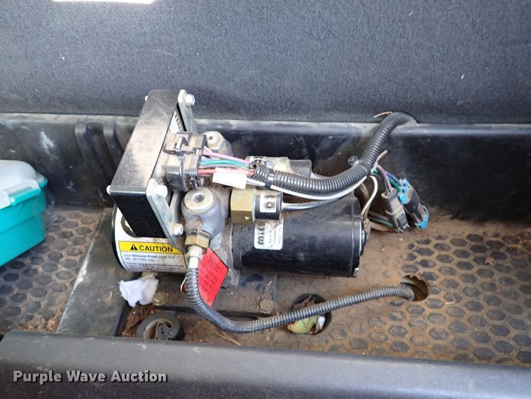 image for item IS9407 2011 Dodge Ram 5500HD  bucket truck