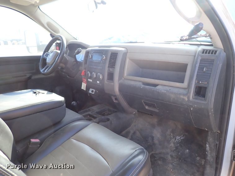 image for item IS9407 2011 Dodge Ram 5500HD  bucket truck