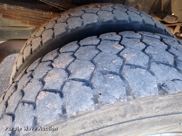 image for item IS9407 2011 Dodge Ram 5500HD  bucket truck